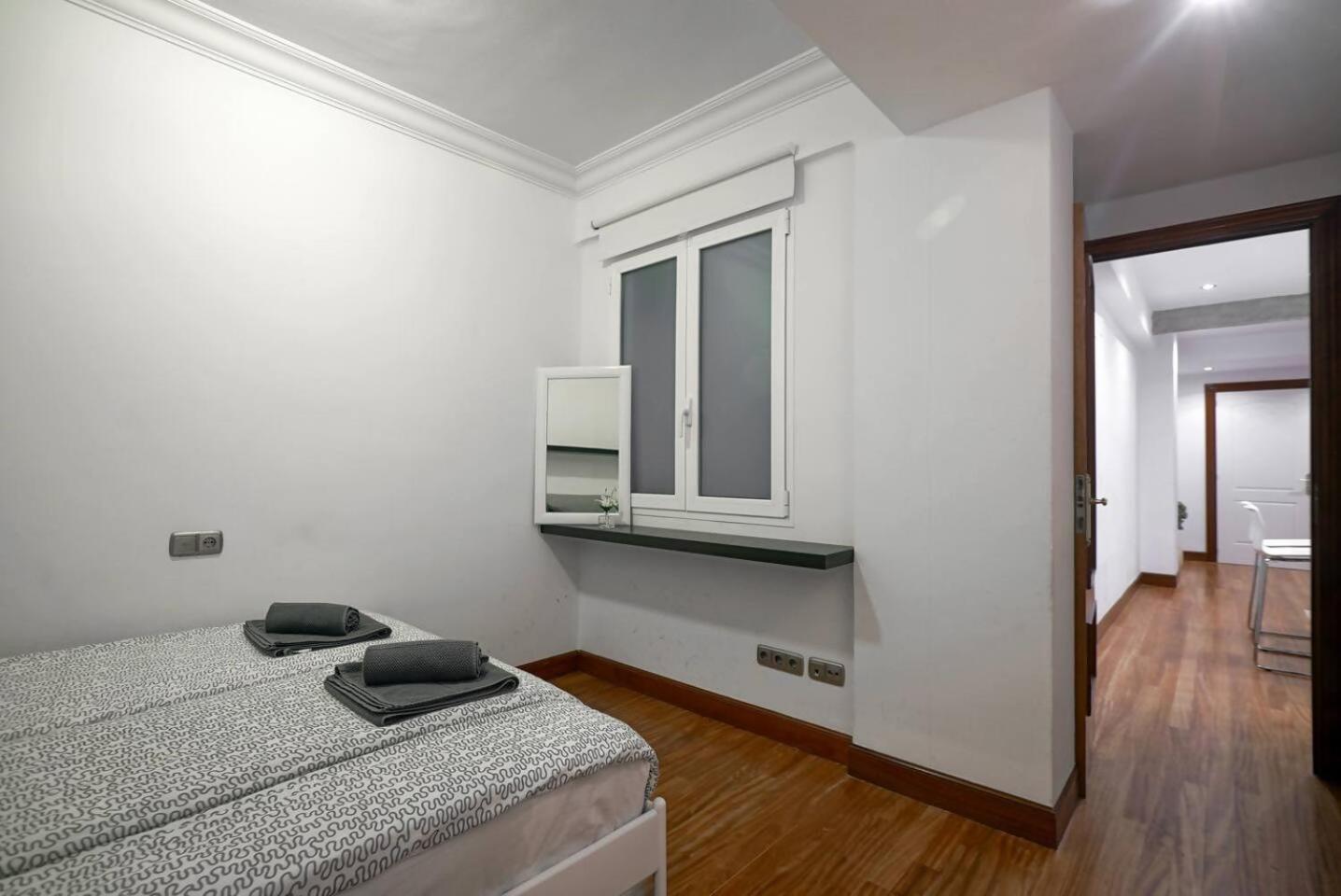 Amplio Apartamento En Gros Con Parking Privado San Sebastián Esterno foto